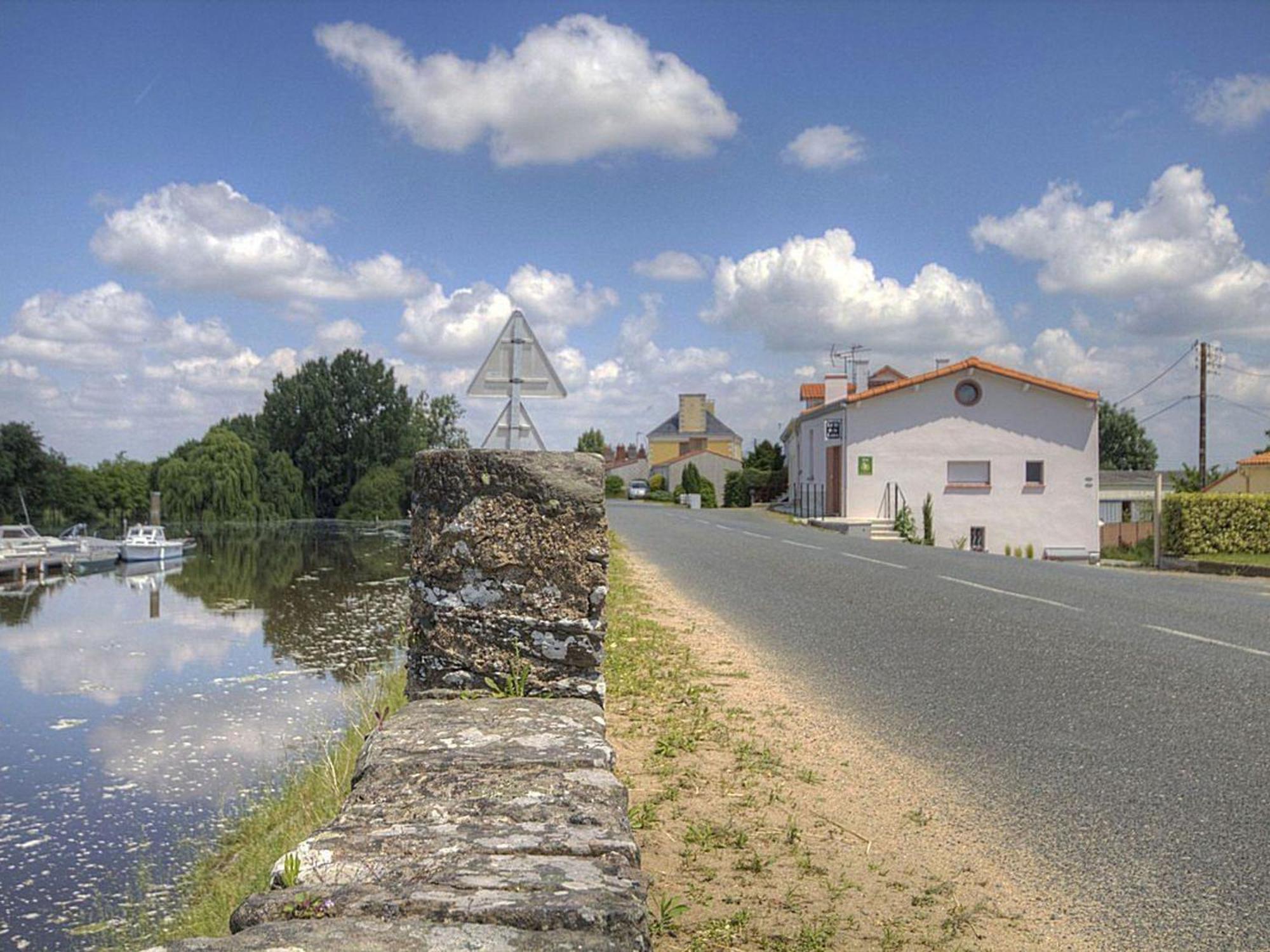 Gite A Proximite De La Loire Avec Wi-Fi Et Equipement Bebe - Fr-1-306-814 La Chapelle-Basse-Mer Bagian luar foto